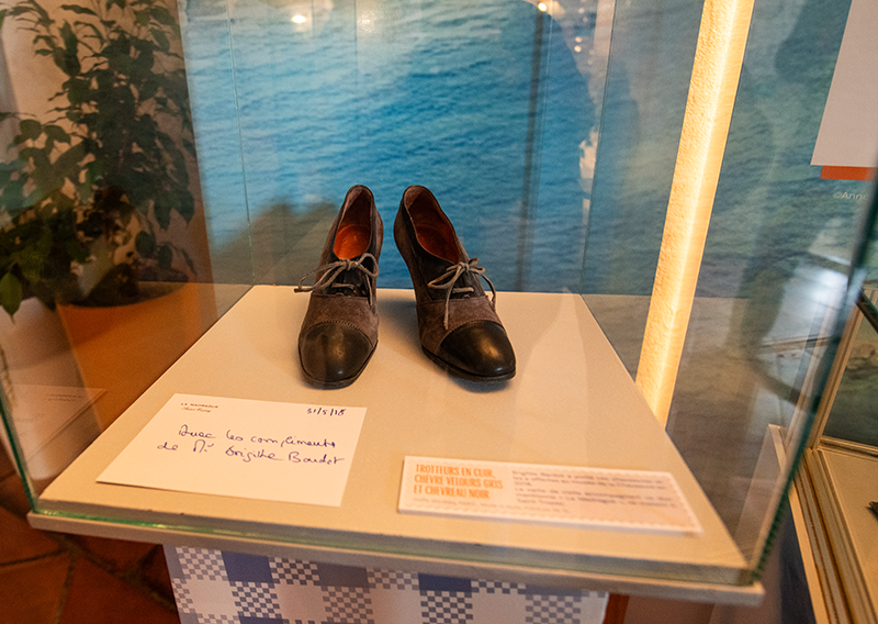 Corner, chaussures exposées de Brigitte Bardot